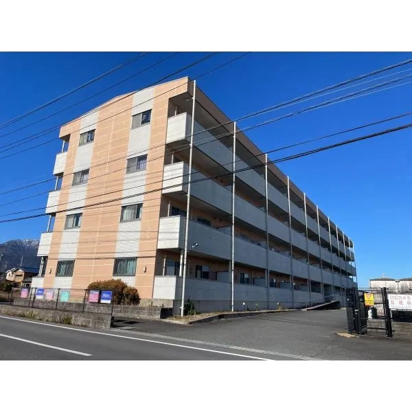 マーレ荘菰野 外観