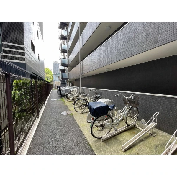 グリーンコート海老名 駐輪場