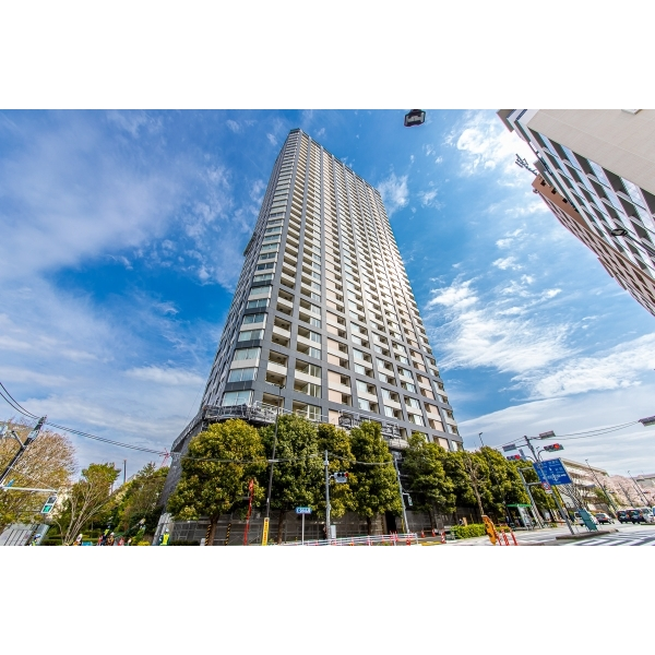 ＴＨＥ　ＣＥＮＴＥＲ　ＴＯＫＹＯ 外観