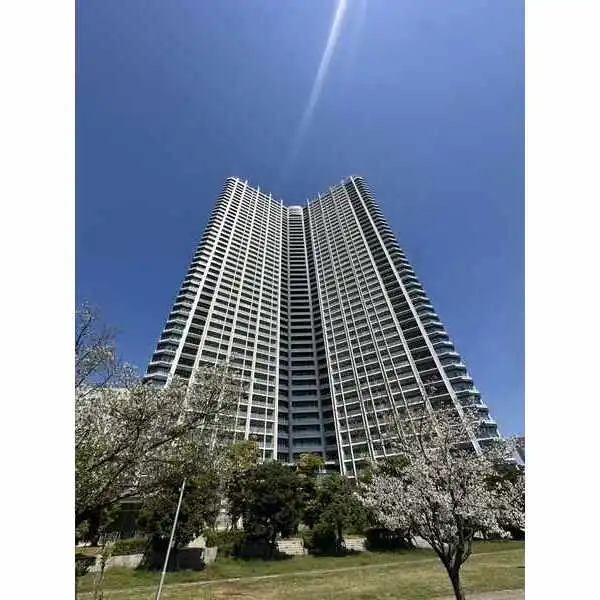 スカイズタワー＆ガーデン 外観