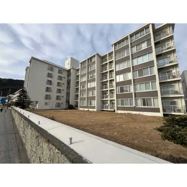 逗子シーサイドハイツ 外観