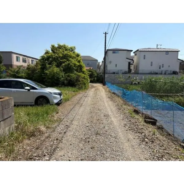 松戸市五香８丁目 前面道路含む現地写真