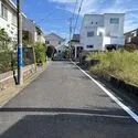 藤沢市鵠沼桜が岡３丁目 前面道路（２０２６年１０月撮影）