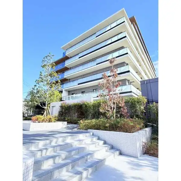 プラウド吹田 外観