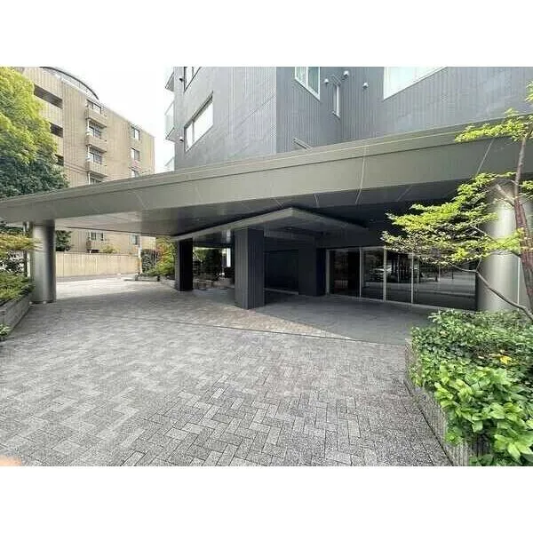パークハウス成城 毎日の家事の負担を軽減してくれる、ディスポーザーや浴室換気乾燥機などの便利な設備が充実した住まい。