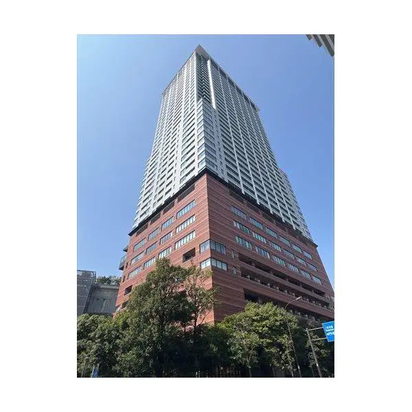 クロスエアタワー 外観