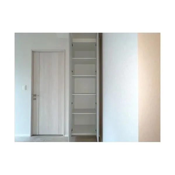 MID TOWER GRAND LD約11帖の物入