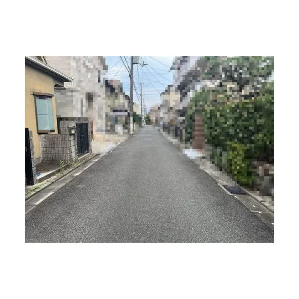 高槻市宮野町 北側前面道路(2026年10月撮影)