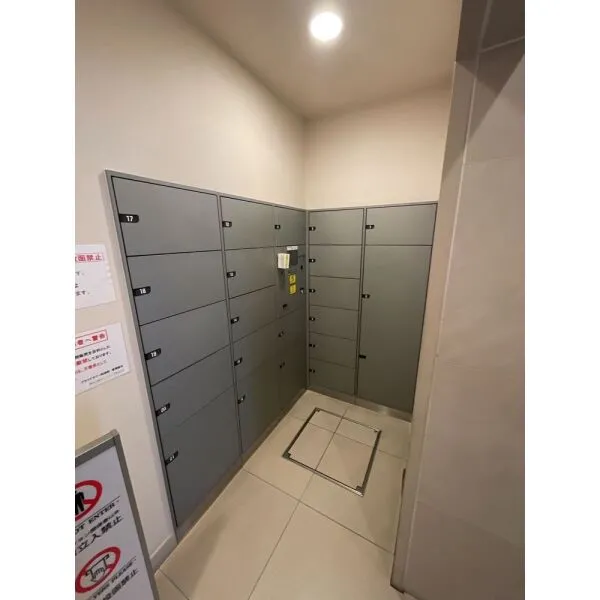 プラウドタワー阿倍野 宅配ボックス