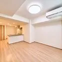 プレミスト明石町 電気式床暖房付きのリビングダイニングキッチン（ＣＧで作成したリフォームイメージです）