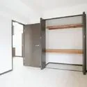 セントヒルズ落合 洋室/クロゼット付きですので衣類などをスッキリと収納できます。