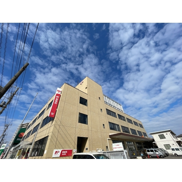 草加市栄町3丁目 草加郵便局(郵便局)まで約330m(徒歩5分)