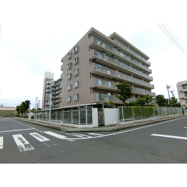 ライオンズマンション三郷 外観