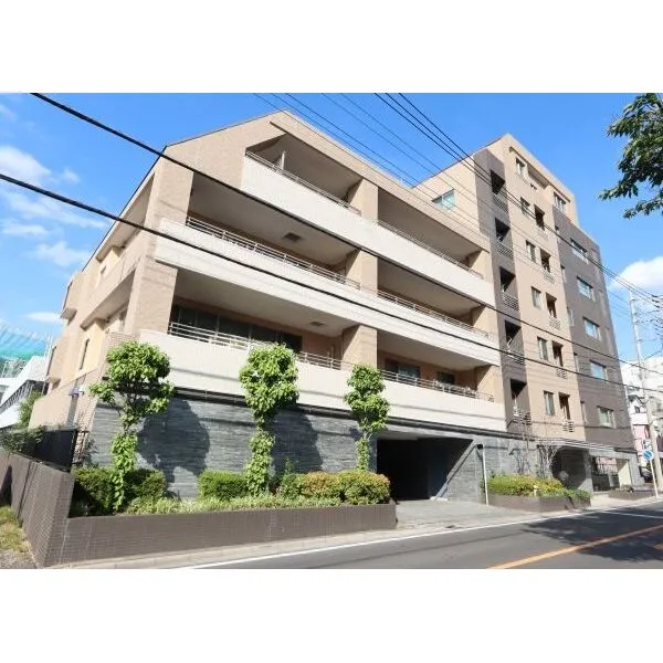 ライオンズ浦和セントマークス マンション外観