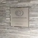 ライオンズ浦和セントマークス 銘板