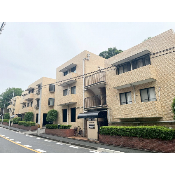 コープ野村川名山 外観