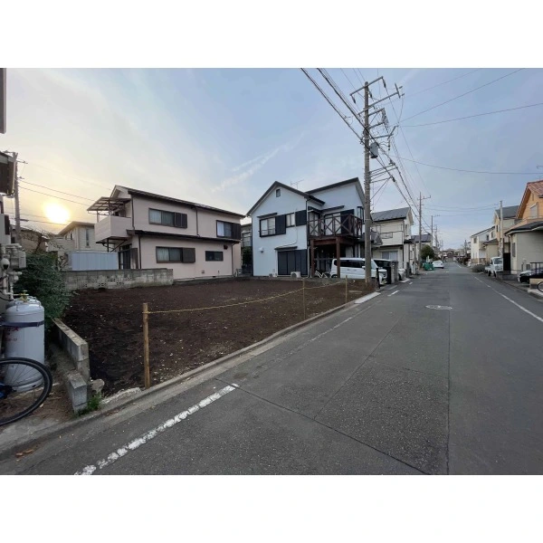 相模原市南区御園３丁目 前面道路