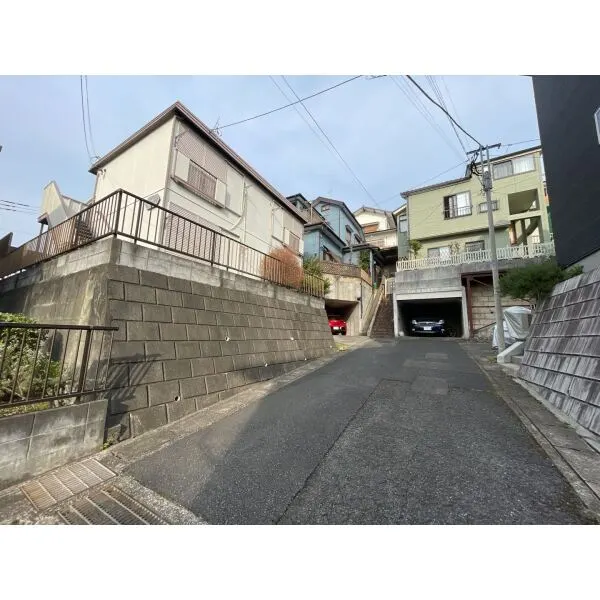 海老名市国分北２丁目 前面道路