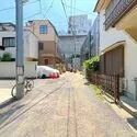 渋谷区恵比寿４丁目 前面道路（２０２６年７月撮影）