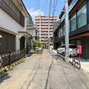 渋谷区恵比寿４丁目 前面道路（２０２６年７月撮影）