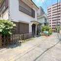 渋谷区恵比寿４丁目 前面道路（２０２６年７月撮影）