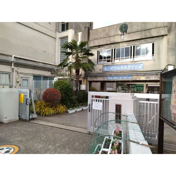 柏市藤心 柏市立高柳小学校　（小学校）まで約710m（徒歩9分）