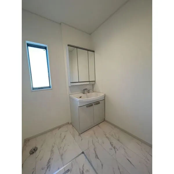 横浜市旭区白根５丁目 洗面室