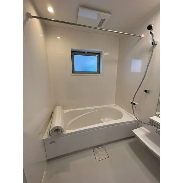 横浜市旭区白根５丁目 浴室