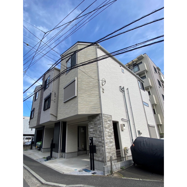 横浜市神奈川区三ツ沢上町 外観