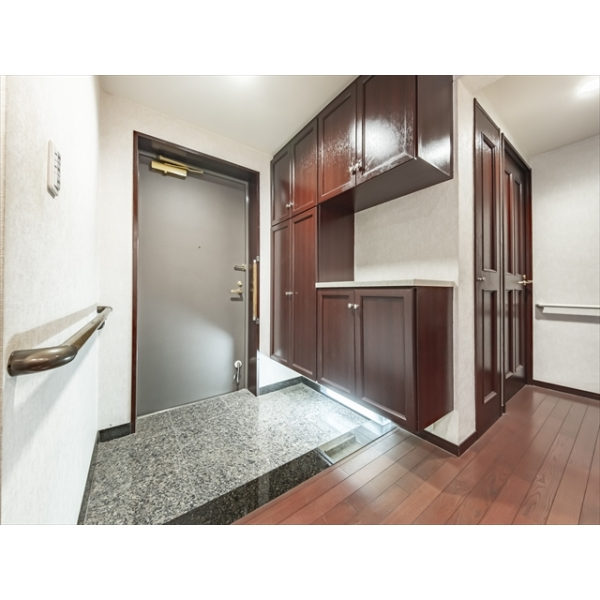 パークハウス南山 玄関