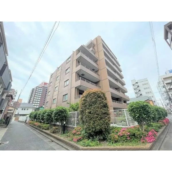 日神パレステージ大宮宮町 落ち着きのあるマンション外観
