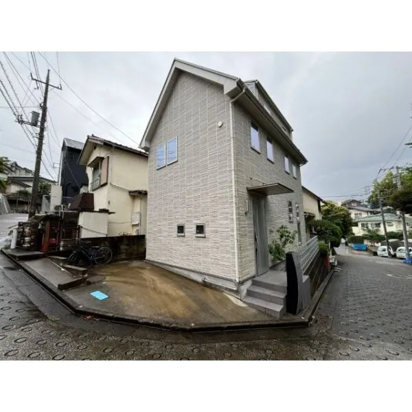 川崎市宮前区南野川２丁目 建物外観