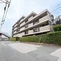 コスモ蕨ステーションビュー 外観（２０２６年８月撮影）
