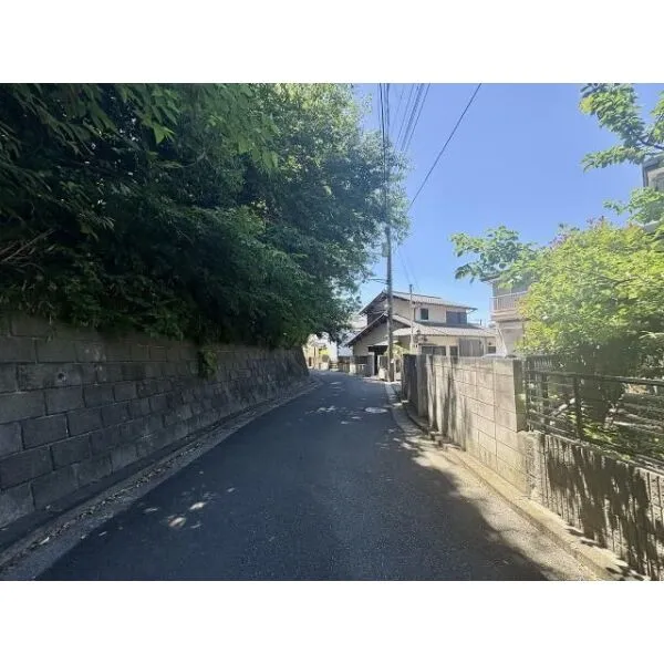 横浜市戸塚区舞岡町 前面道路含む現地写真