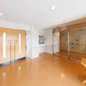 モリスガーデン栗平 不審者や勧誘員などが建物内に立ち入るのを防いでくれるオートロック付き。