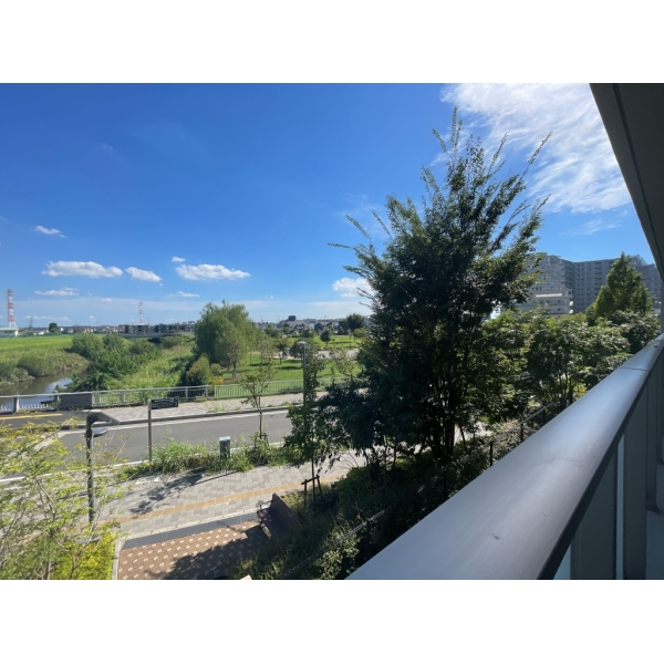 ウエリス浦和美園サウステラス 南東バルコニーからの眺望（南側）