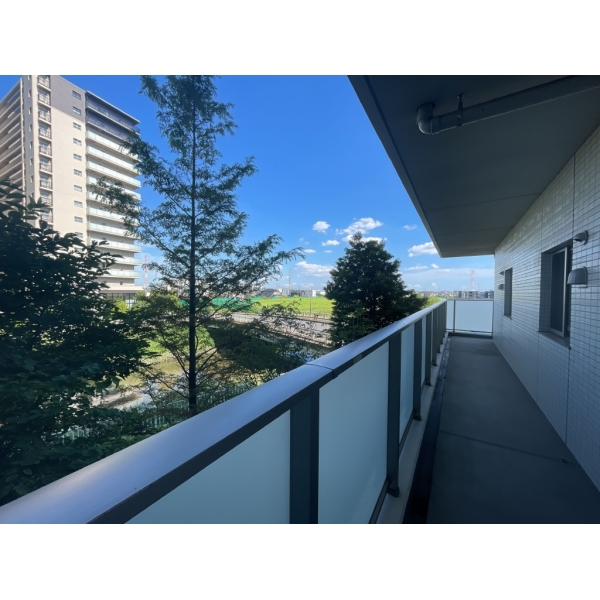 ウエリス浦和美園サウステラス 北東バルコニーからの眺望（南東側）