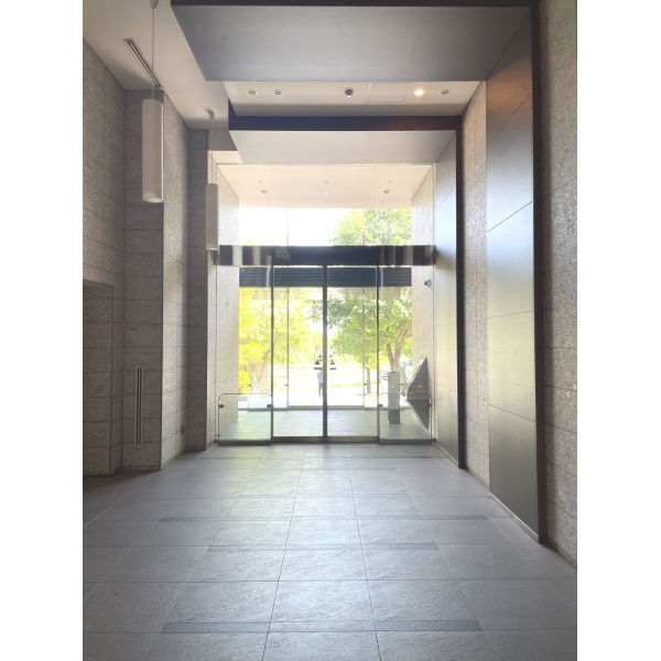 ウエリス浦和美園サウステラス エントランス