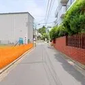 渋谷区元代々木町 前面道路（２０２６年７月撮影）