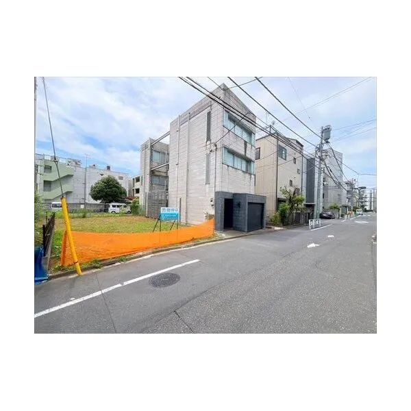 渋谷区元代々木町 前面道路（２０２６年７月撮影）