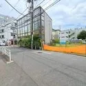 渋谷区元代々木町 前面道路（２０２６年７月撮影）