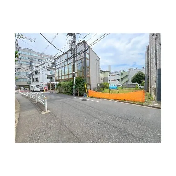 渋谷区元代々木町 前面道路(2026年7月撮影)