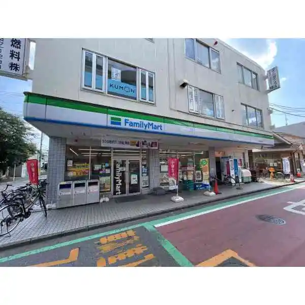船橋市二和東５丁目 ファミリーマート二和向台駅前店（コンビニ）まで約360m（徒歩5分）