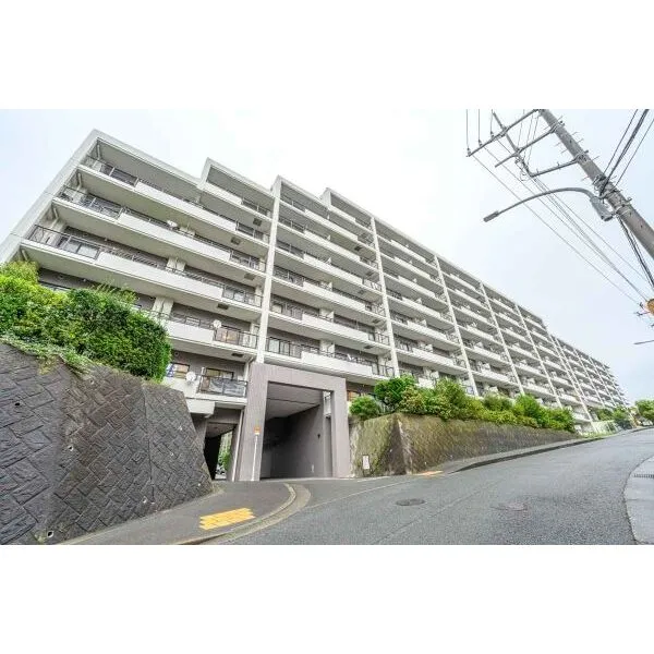 藤和鎌倉岩瀬ホームズ 総戸数162戸の大規模マンション