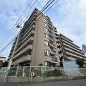 ステイツ湘南藤沢 タイル貼りの外観