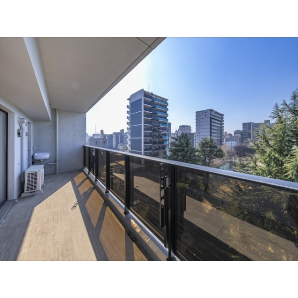 ダイアパレス金山フォレストフロント バルコニー