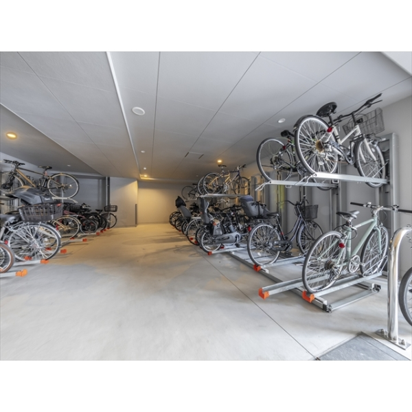 ダイアパレス金山フォレストフロント 駐輪場