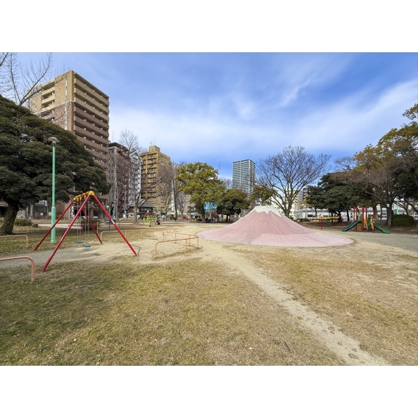 ダイアパレス金山フォレストフロント 葉場公園（公園）まで約190m（徒歩3分）