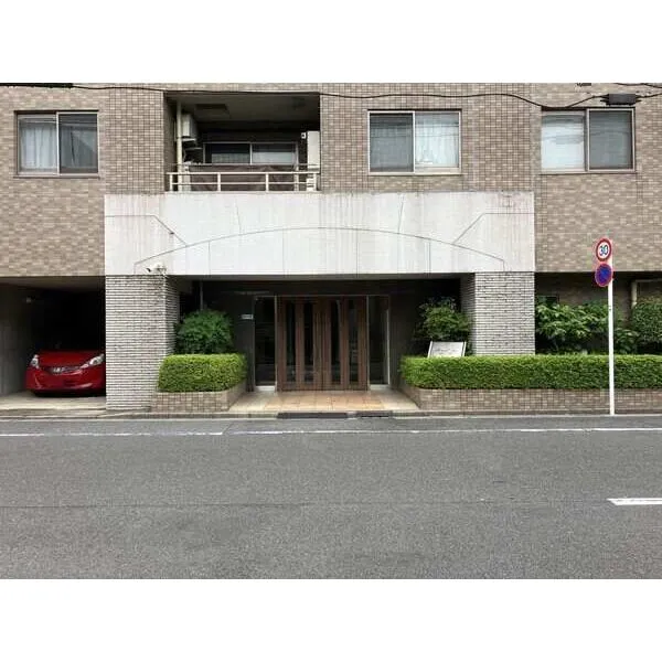 ベルグコート木場センティオ エントランス前