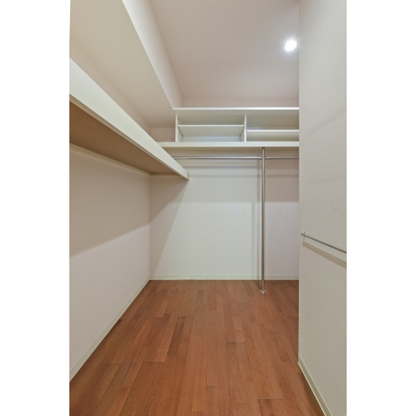 グランドメゾン桐林町 ウォークインクローゼット